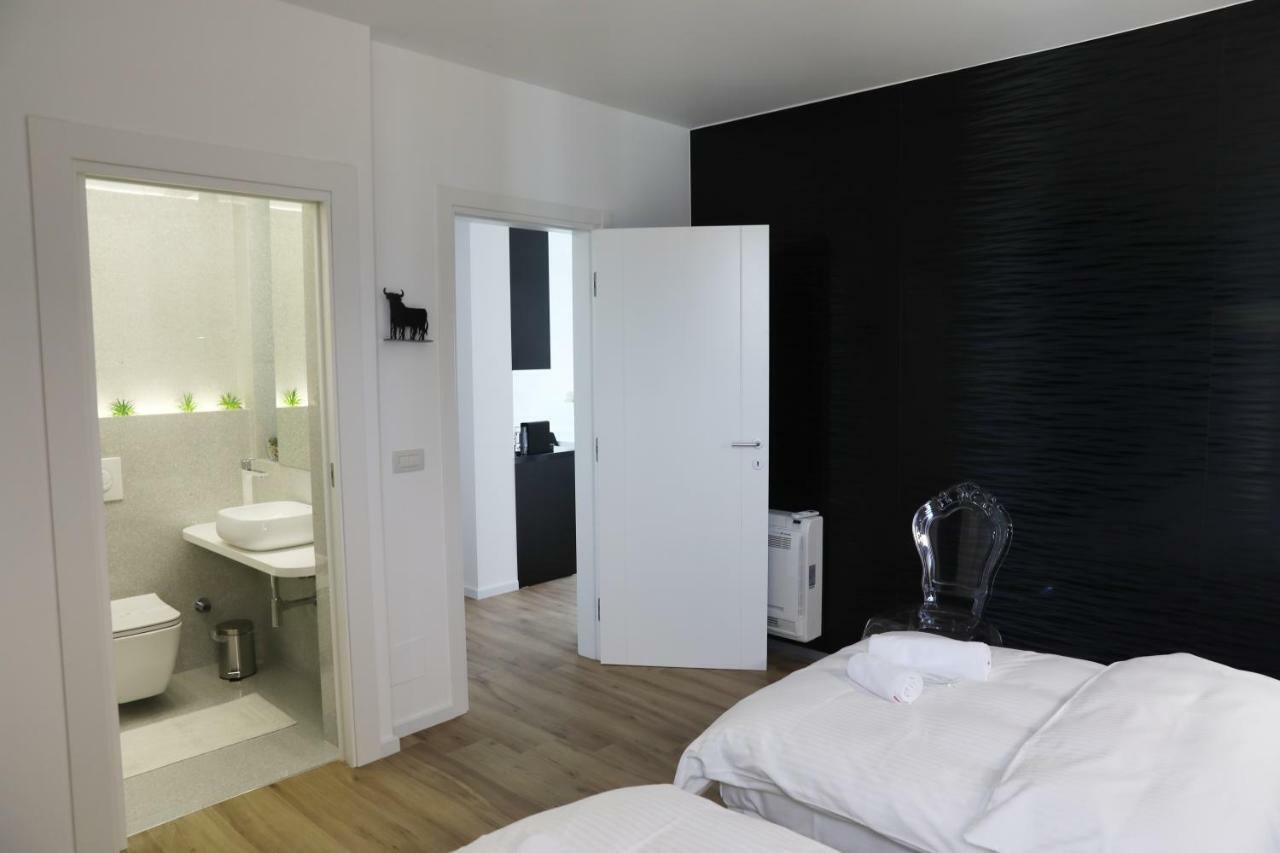 Tiranatop Suites 3 1000 Ft2 Экстерьер фото