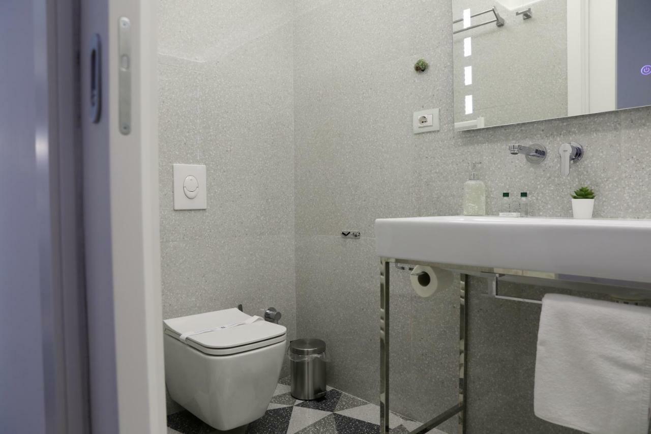 Tiranatop Suites 3 1000 Ft2 Экстерьер фото